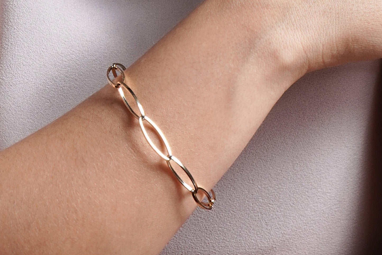 Link chain bracelet